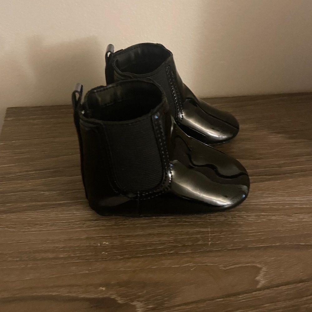Infant boots